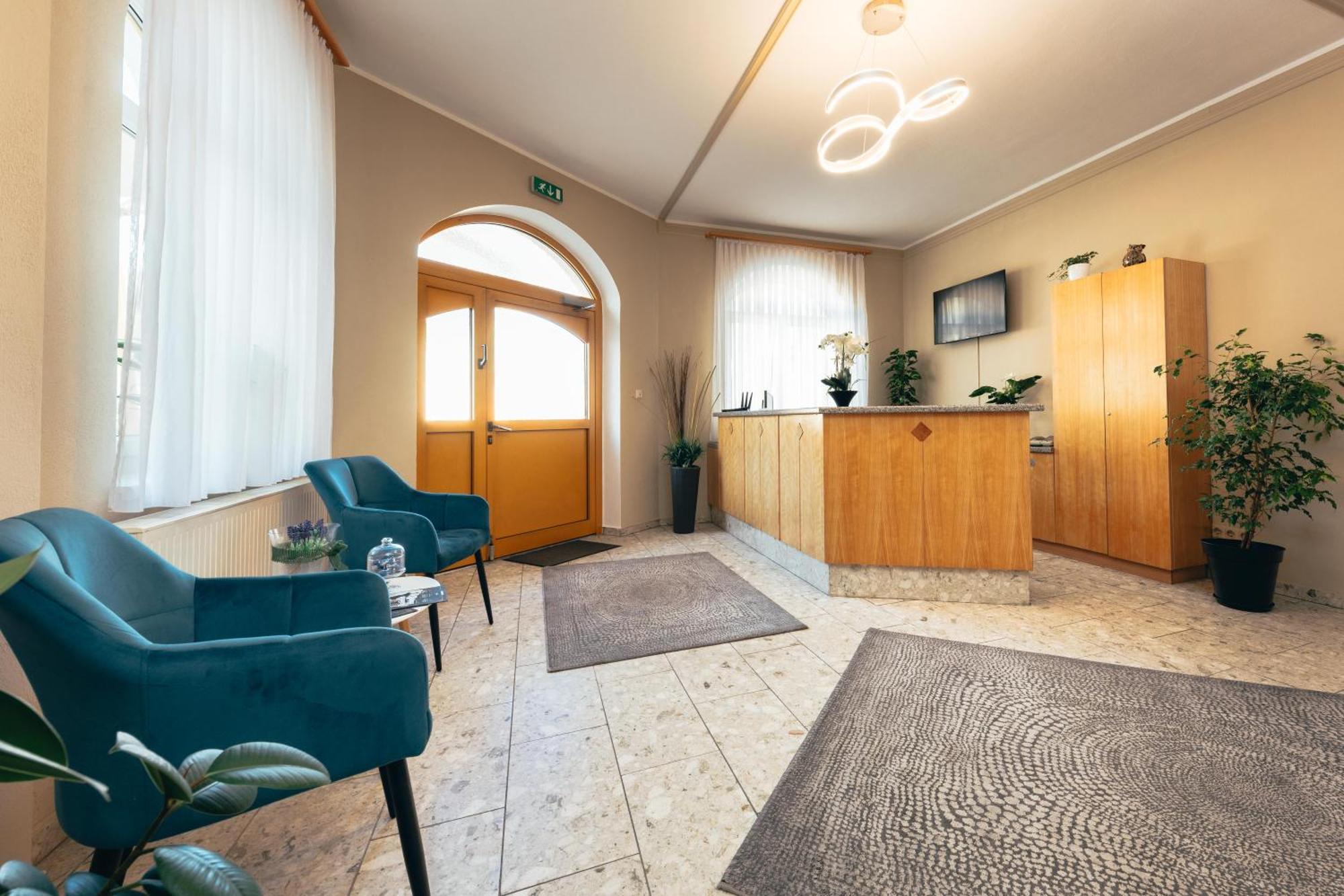 B&B Number 1 Fürstenfeld Exterior foto
